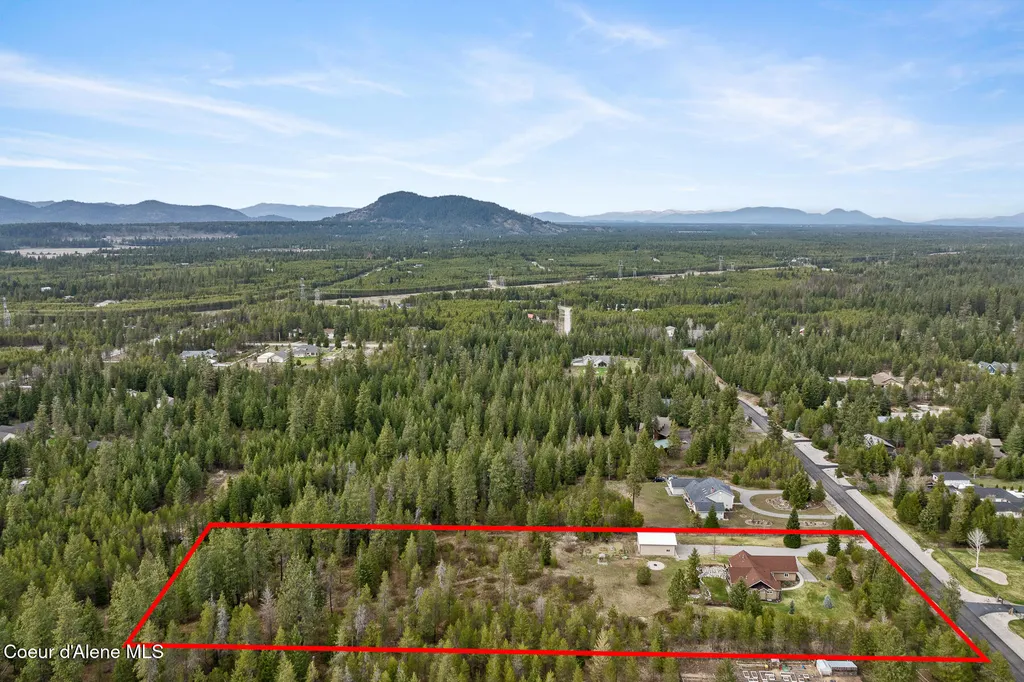 19133 N Ella Road Rathdrum ID 83858