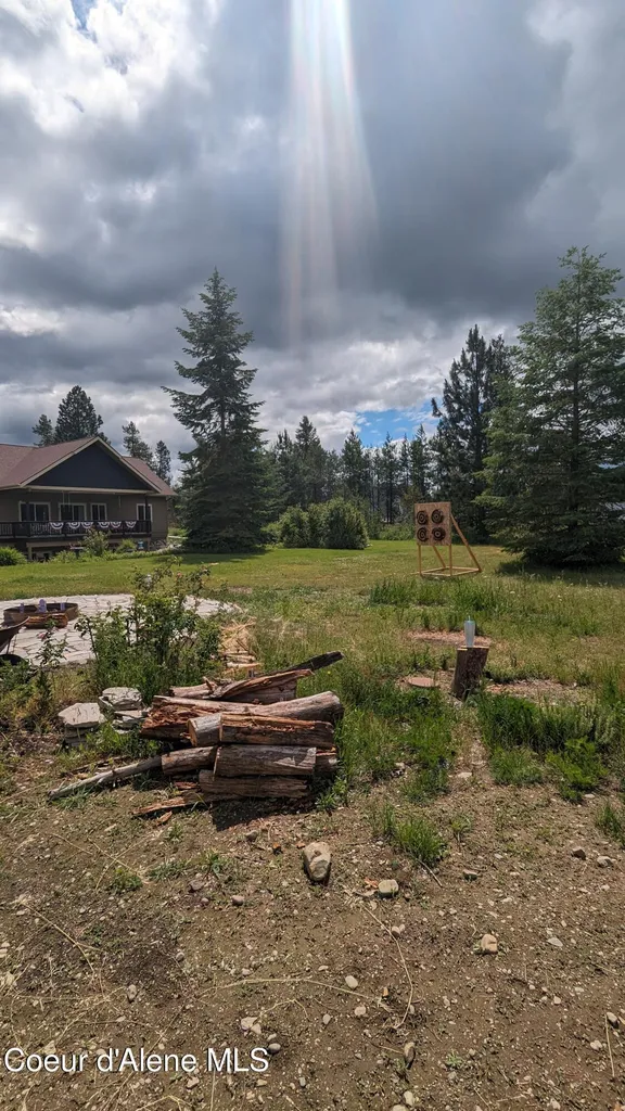 19133 N Ella Road Rathdrum ID 83858