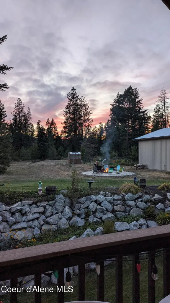 19133 N Ella Road Rathdrum ID 83858