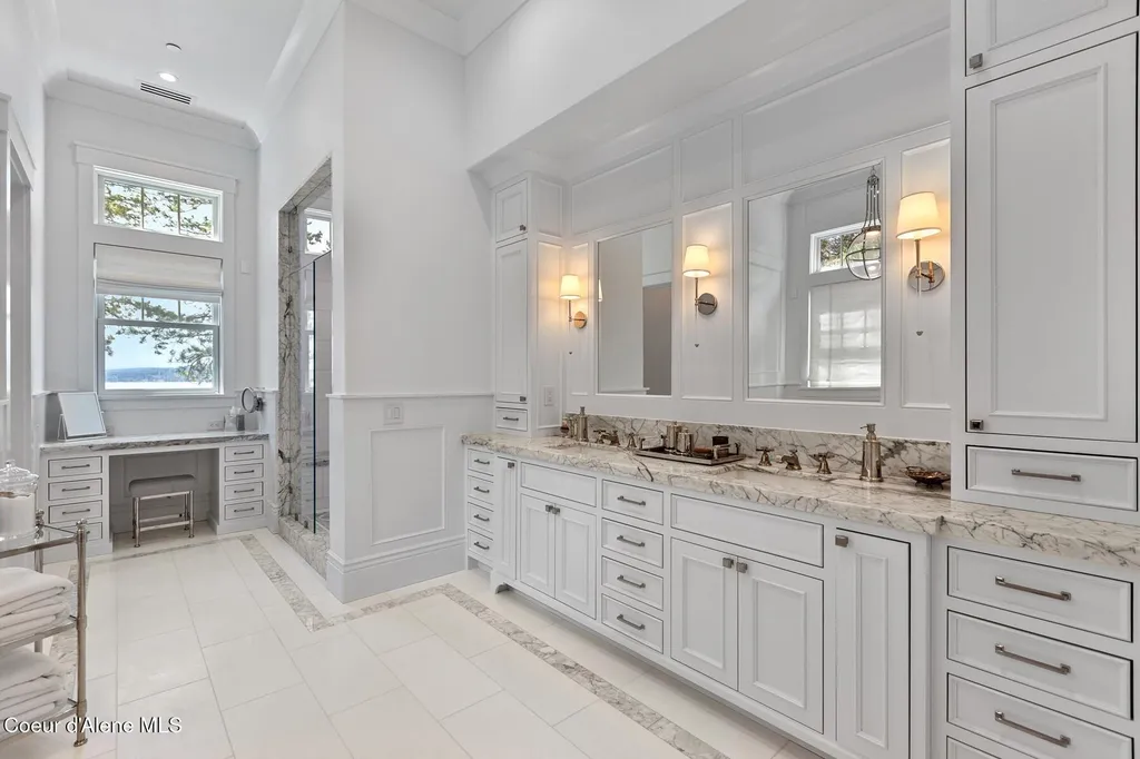 903 E Pugh Point Court Harrison ID 83833
