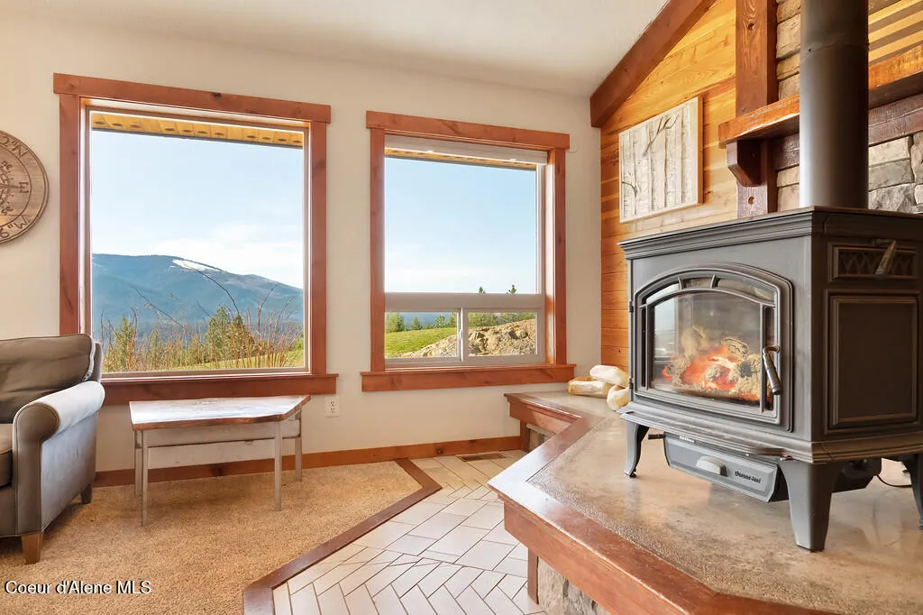 495 N Ridgeview Lane Priest River ID 83856
