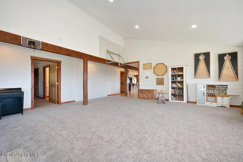495 N Ridgeview Lane Priest River ID 83856
