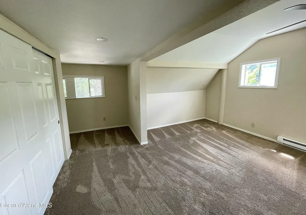 345 E Jefferson Priest River ID 83856