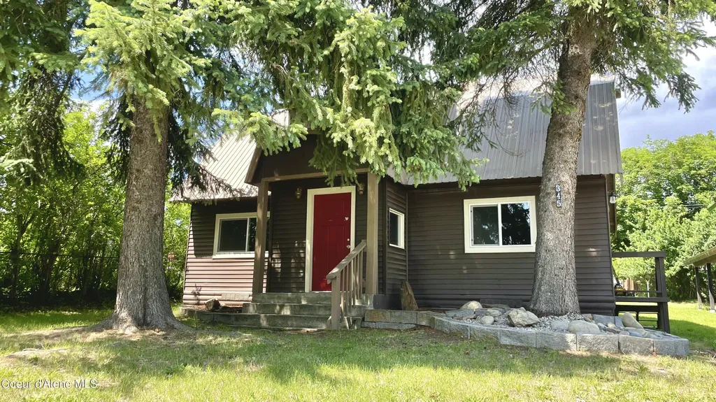 345 E Jefferson Priest River ID 83856
