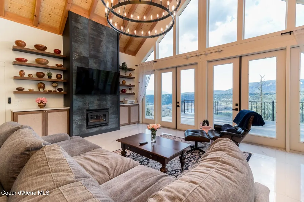 267 Jays Way Bonners Ferry ID 83805