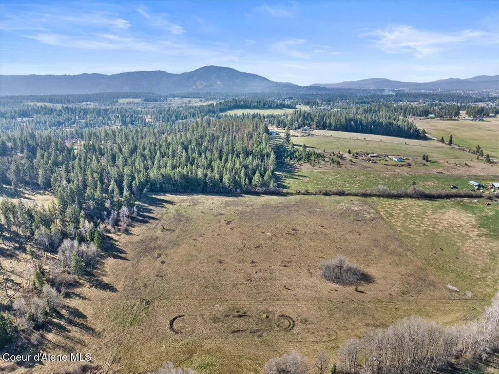 15213 N Boot Hill Road Hayden ID 83835