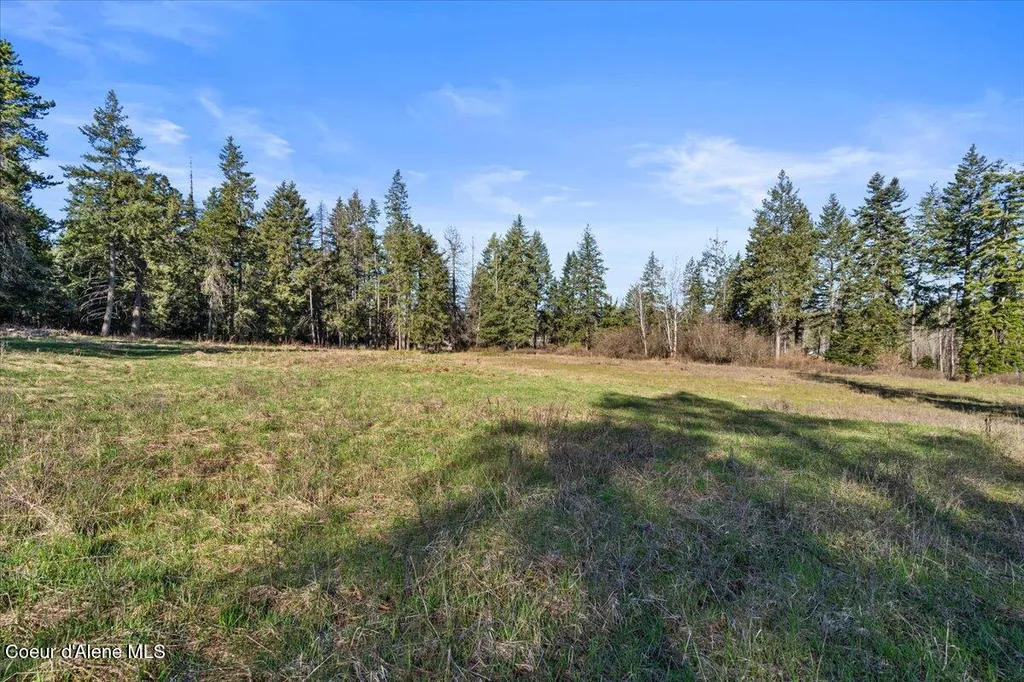 15213 N Boot Hill Road Hayden ID 83835