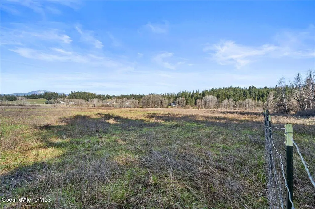 15213 N Boot Hill Road Hayden ID 83835