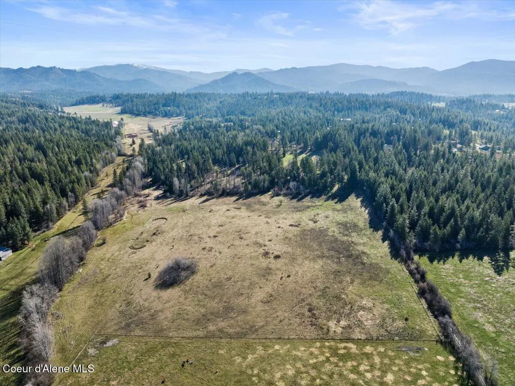 15213 N Boot Hill Road Hayden ID 83835