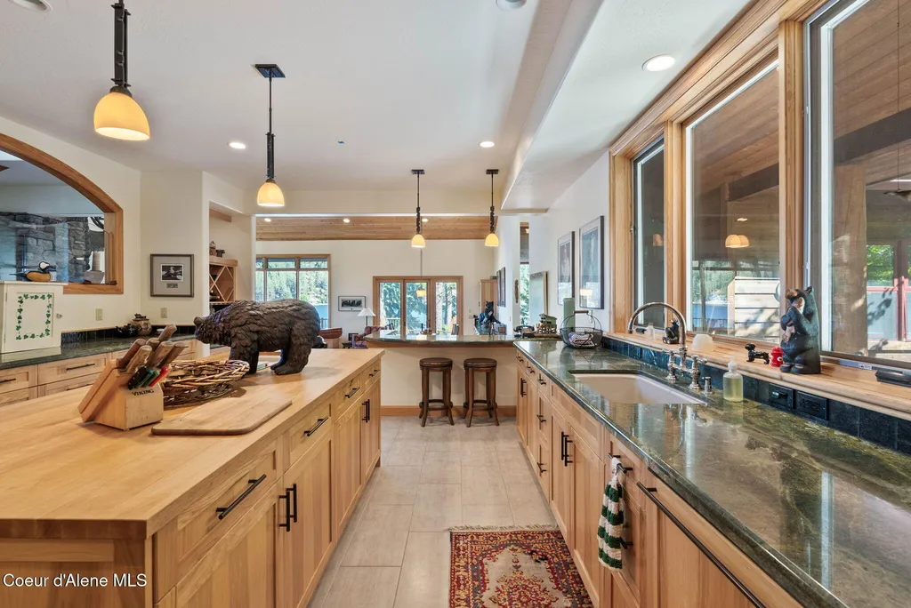 62734 S Powderhorn Bay Road Harrison ID 83833