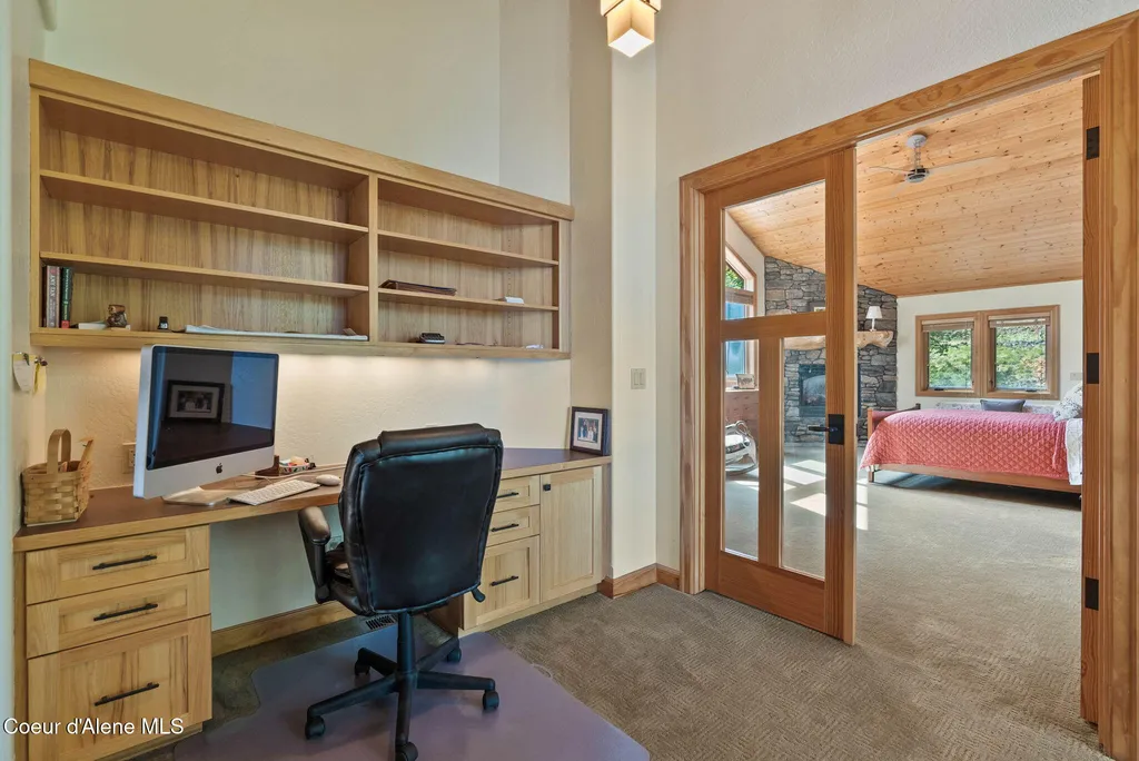 62734 S Powderhorn Bay Road Harrison ID 83833