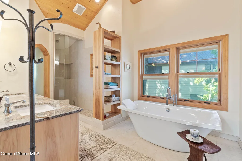 62734 S Powderhorn Bay Road Harrison ID 83833