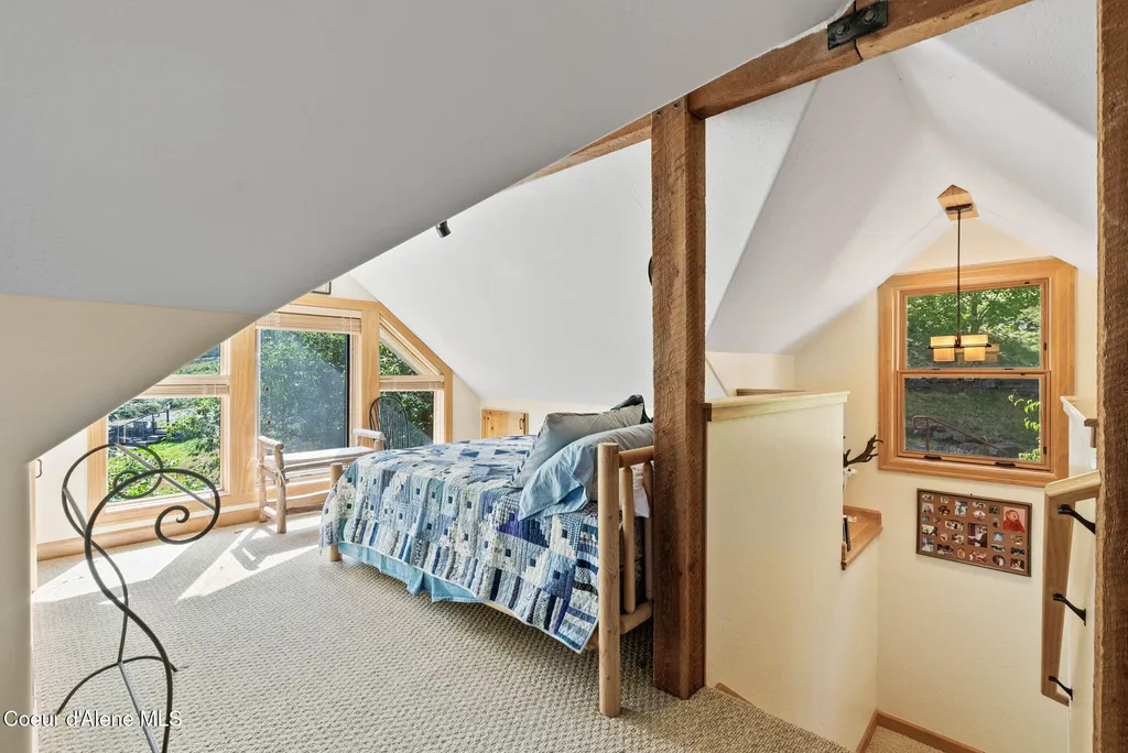 62734 S Powderhorn Bay Road Harrison ID 83833
