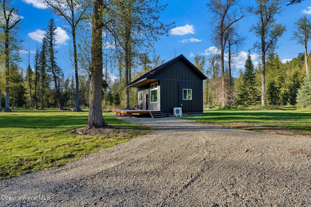 Nka Pebble Lane Moyie Springs ID 83845