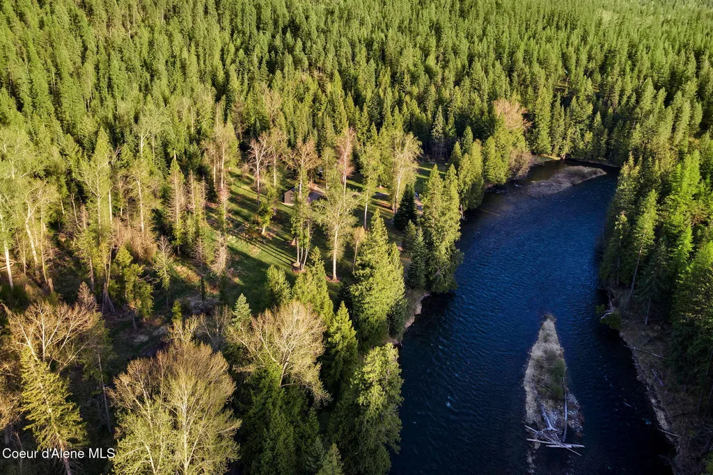 Nka Pebble Lane Moyie Springs ID 83845