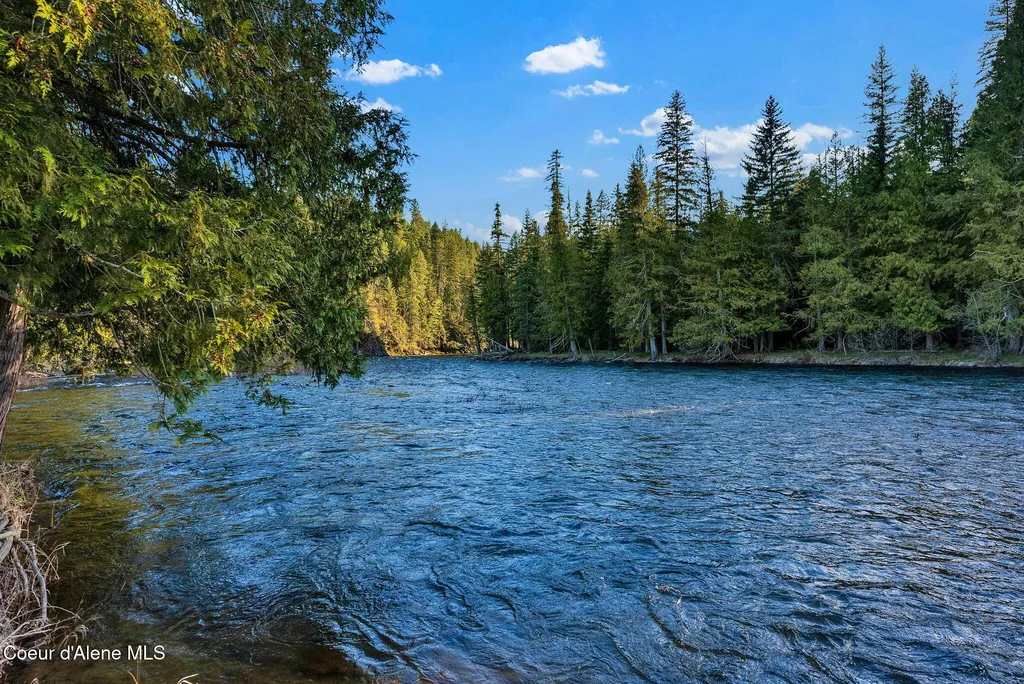 Nka Pebble Lane Moyie Springs ID 83845