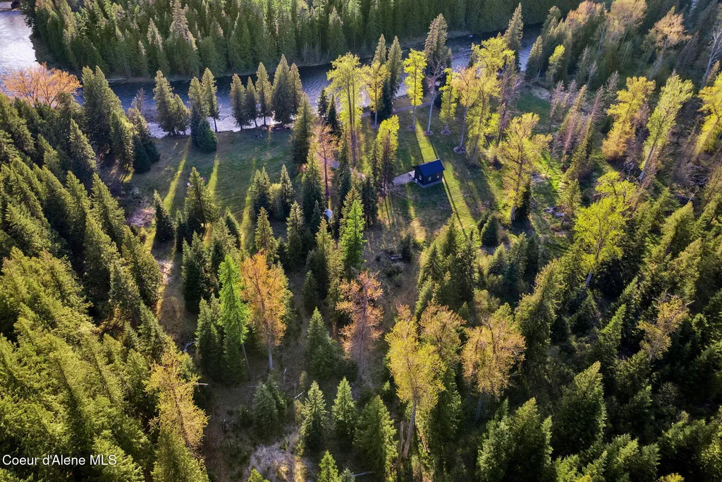 Nka Pebble Lane Moyie Springs ID 83845