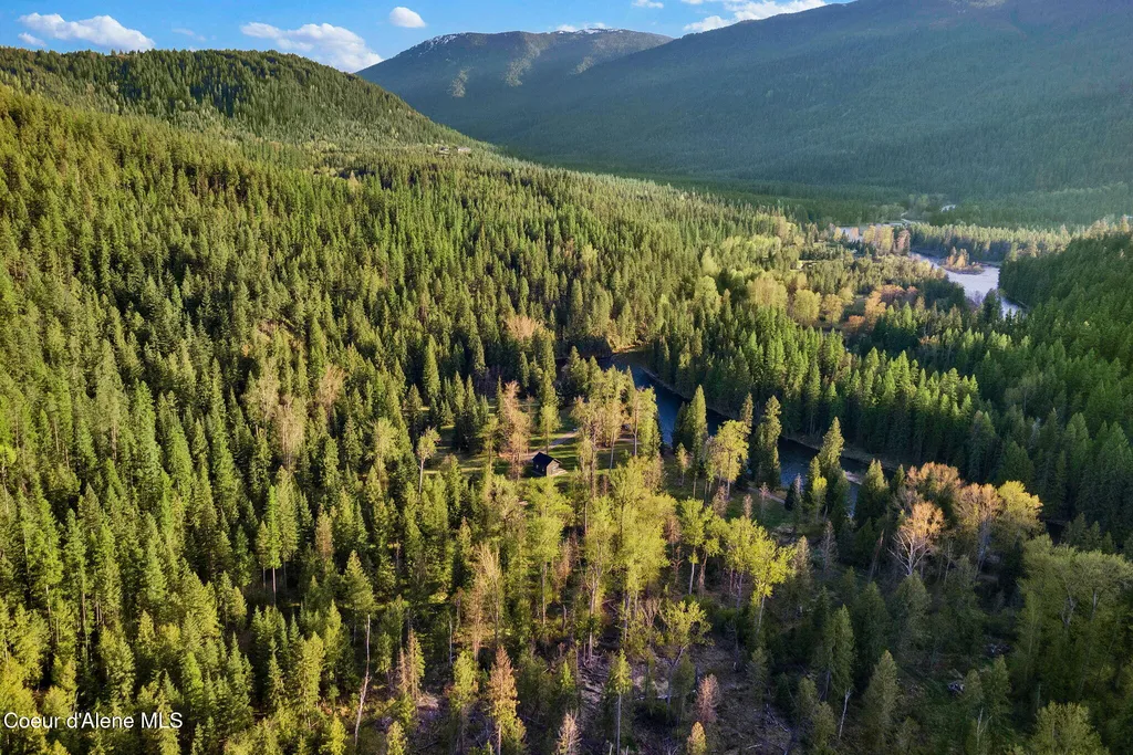 Nka Pebble Lane Moyie Springs ID 83845