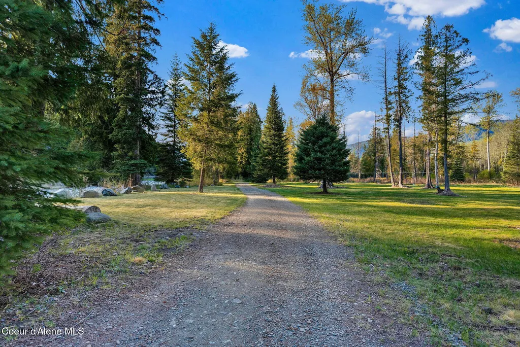 Nka Pebble Lane Moyie Springs ID 83845