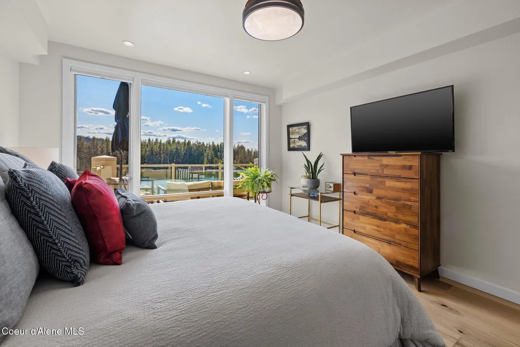 355 W Waterside Avenue Post Falls ID 83854