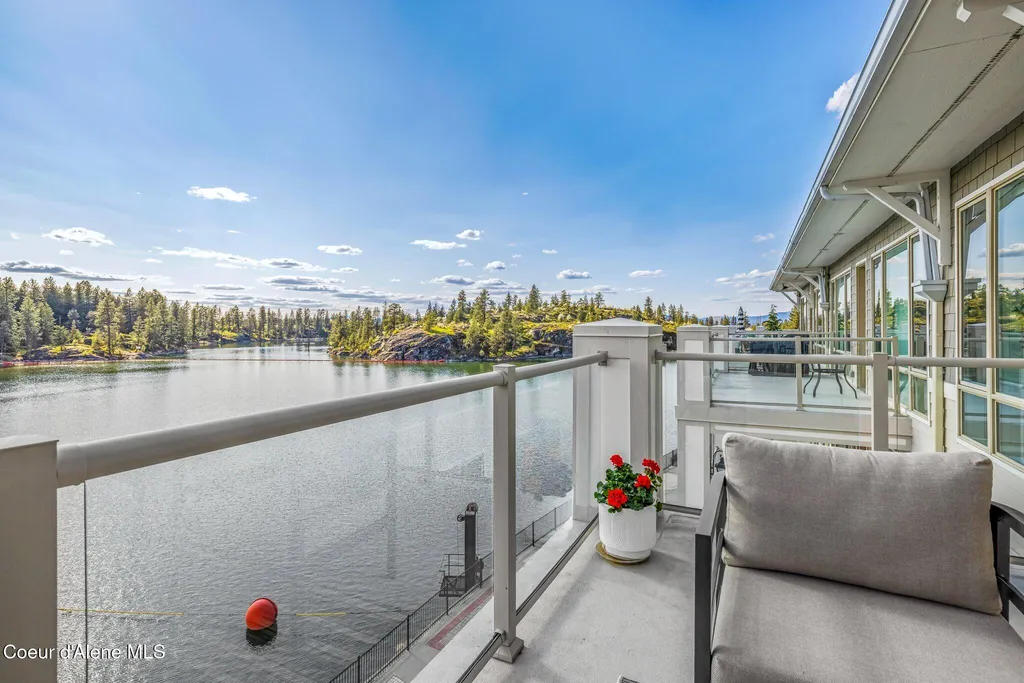 355 W Waterside Avenue Post Falls ID 83854