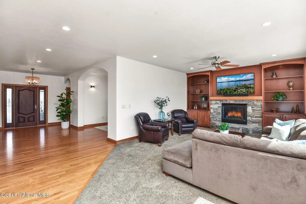9024 N Baldwin Court Hayden ID 83835