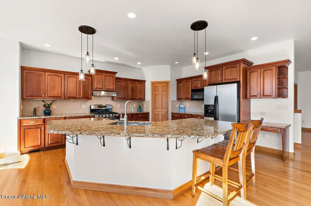9024 N Baldwin Court Hayden ID 83835