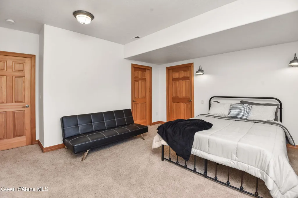 9024 N Baldwin Court Hayden ID 83835