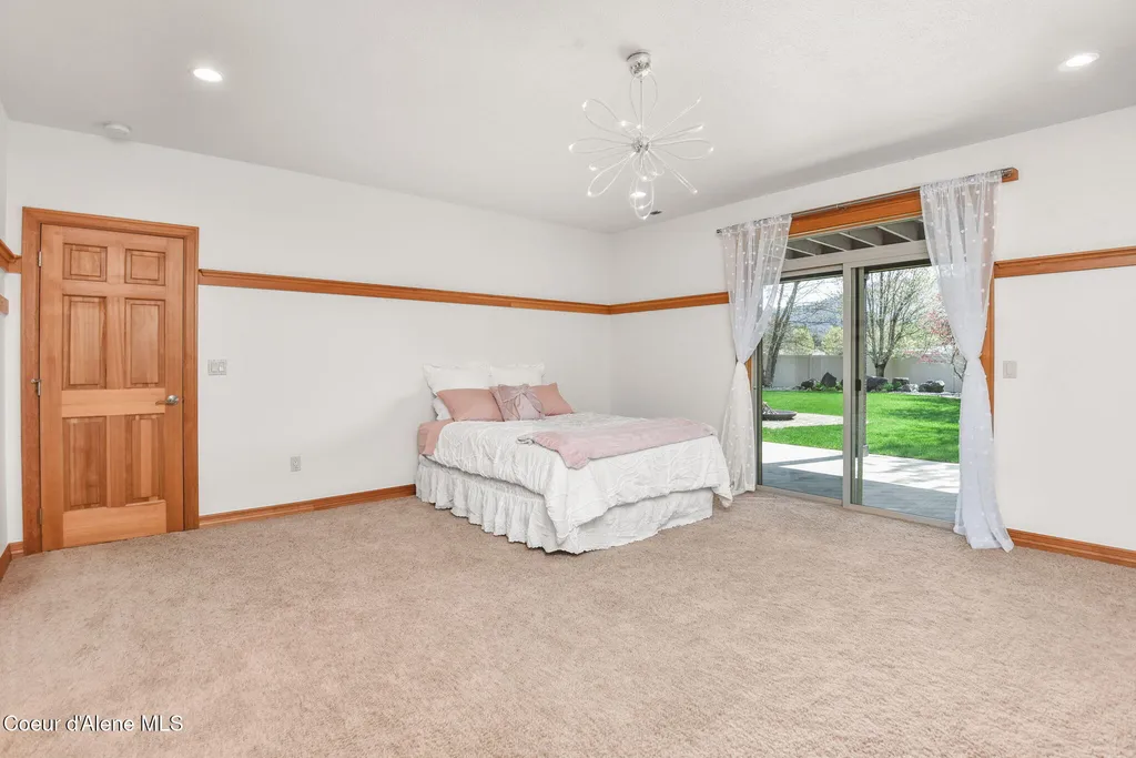 9024 N Baldwin Court Hayden ID 83835