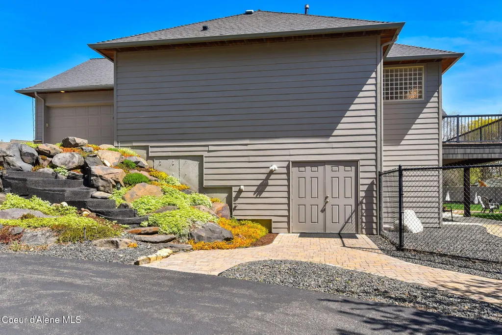 9024 N Baldwin Court Hayden ID 83835