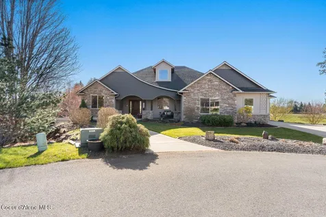 9024 N Baldwin Court Hayden ID 83835