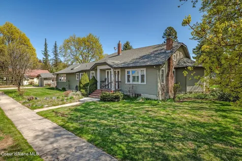 419 S Euclid Sandpoint ID 83864