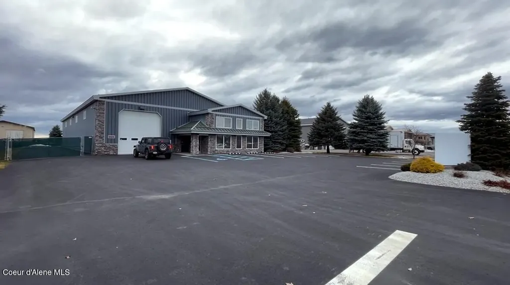 11945 N Tracey Road Hayden ID 83835