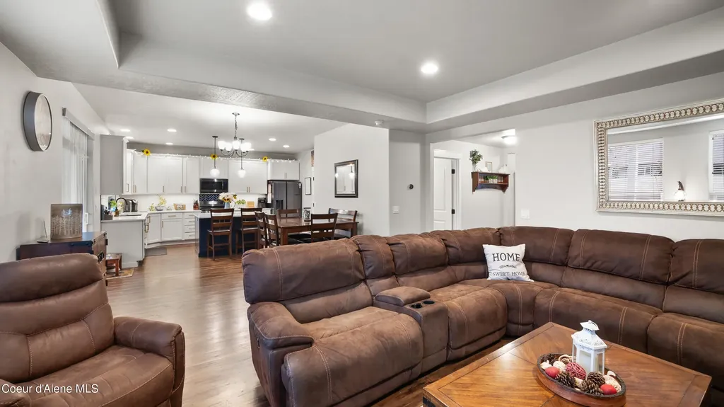 11552 N Beryl Drive Hayden ID 83835