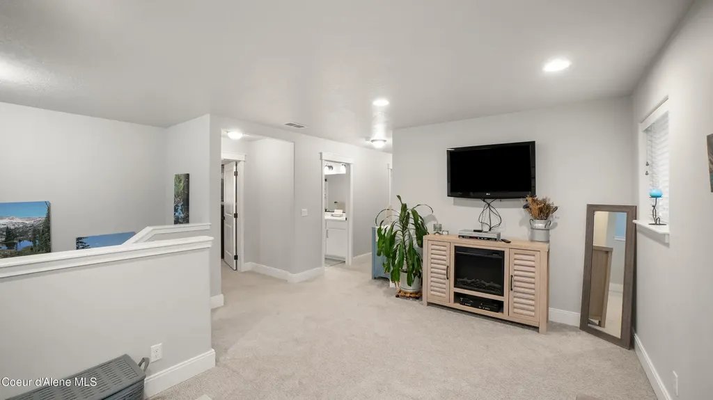 11552 N Beryl Drive Hayden ID 83835