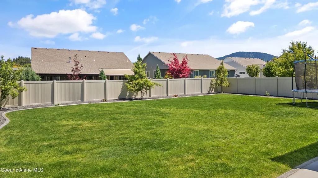 11552 N Beryl Drive Hayden ID 83835