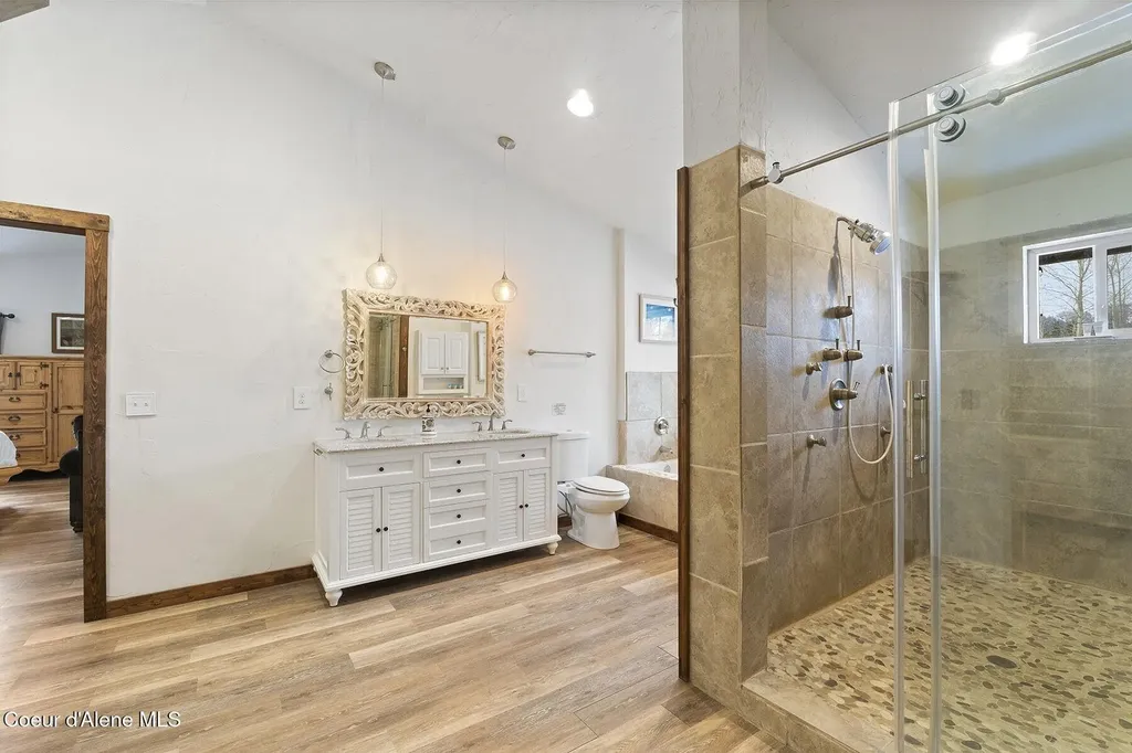 429 Barnhart Road Careywood ID 83809
