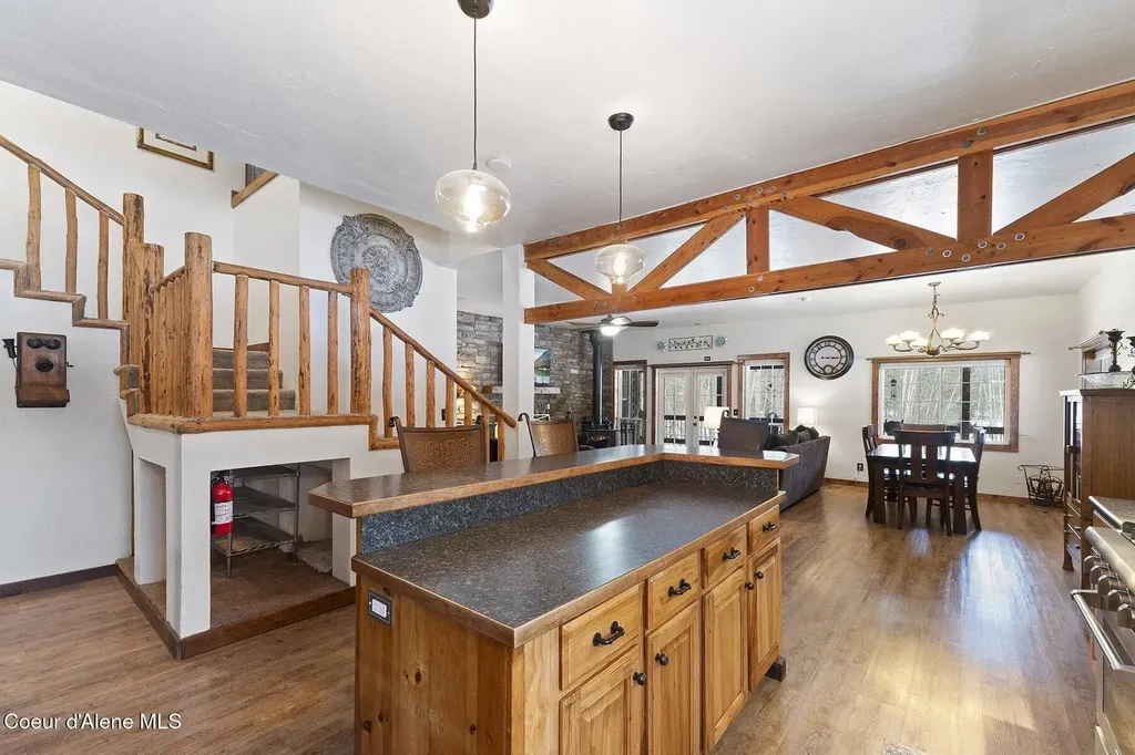 429 Barnhart Road Careywood ID 83809