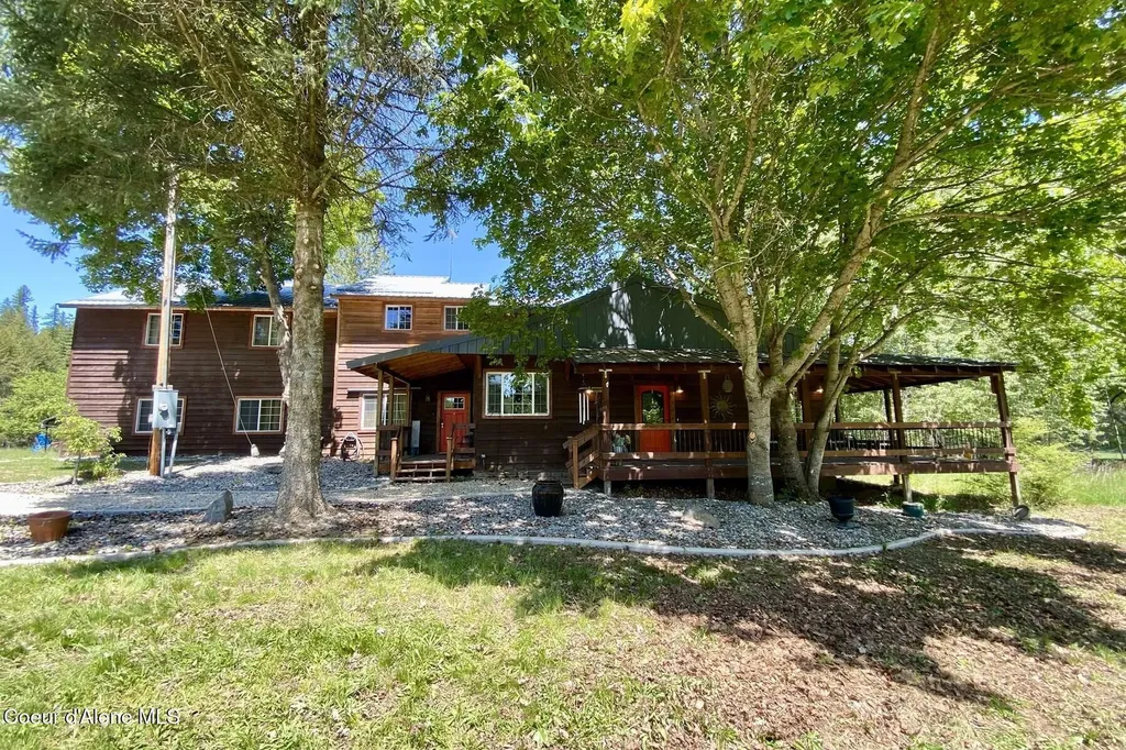 429 Barnhart Road Careywood ID 83809