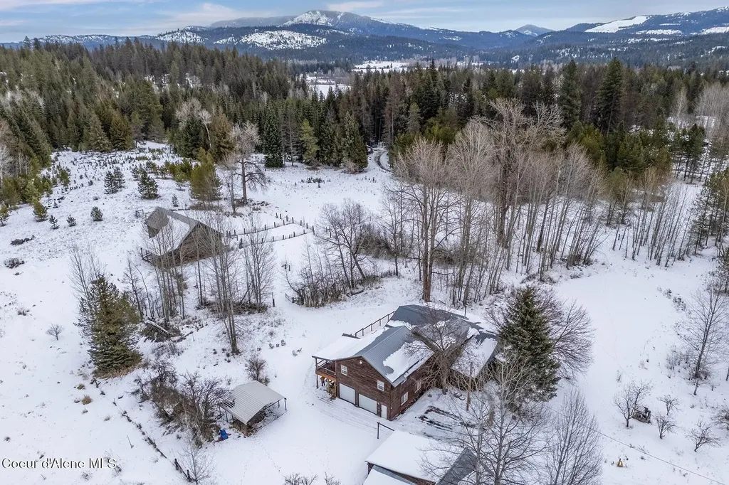 429 Barnhart Road Careywood ID 83809