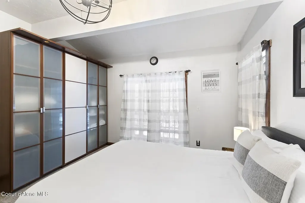 429 Barnhart Road Careywood ID 83809