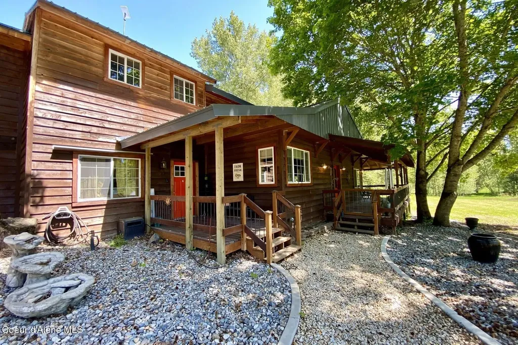 429 Barnhart Road Careywood ID 83809