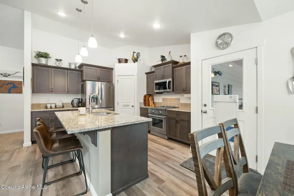 468 Cardinal Lane Spirit Lake ID 83869