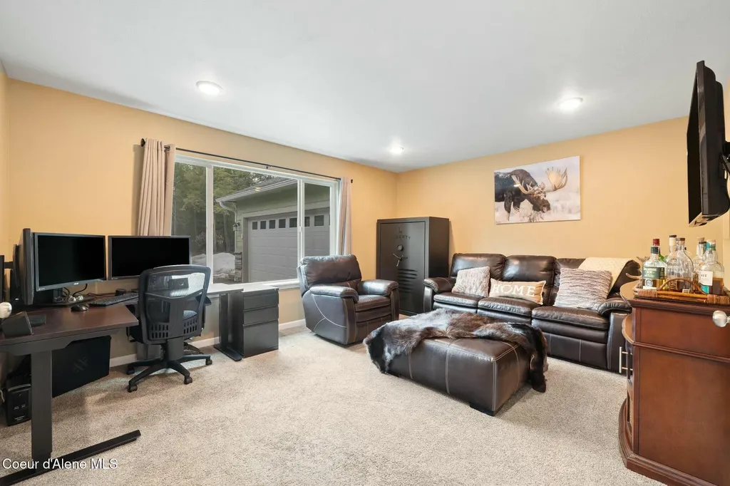 468 Cardinal Lane Spirit Lake ID 83869