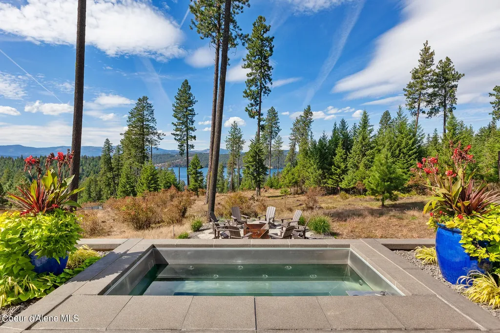 7225 S Buckrail Road Harrison ID 83833