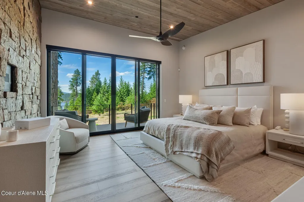 7225 S Buckrail Road Harrison ID 83833
