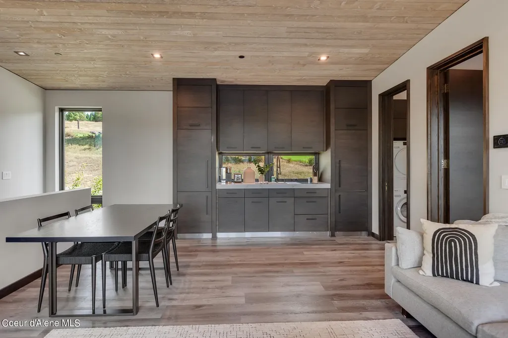 7225 S Buckrail Road Harrison ID 83833