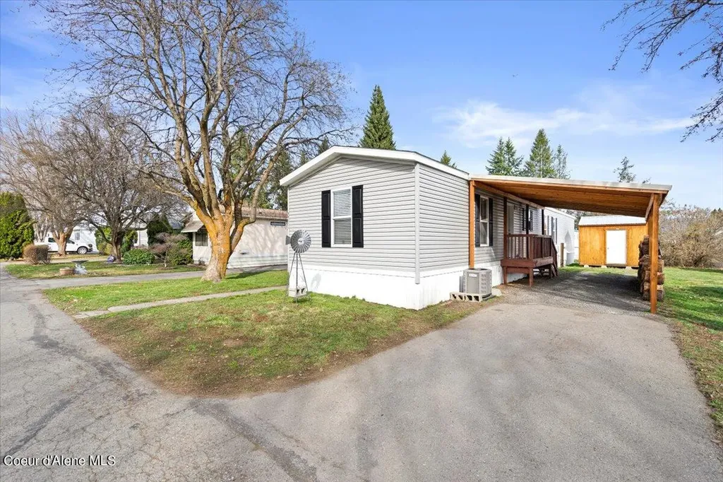11032 N Braemar Street Hayden ID 83835