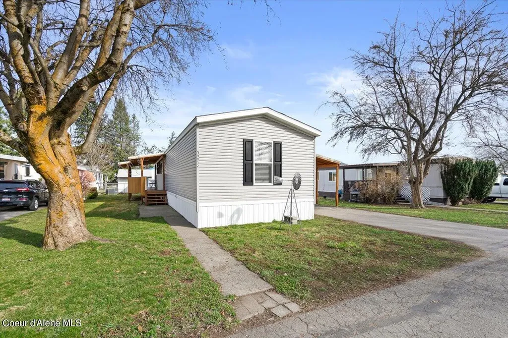 11032 N Braemar Street Hayden ID 83835