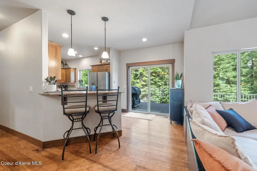11668 N Waterford Loop Hauser ID 83854